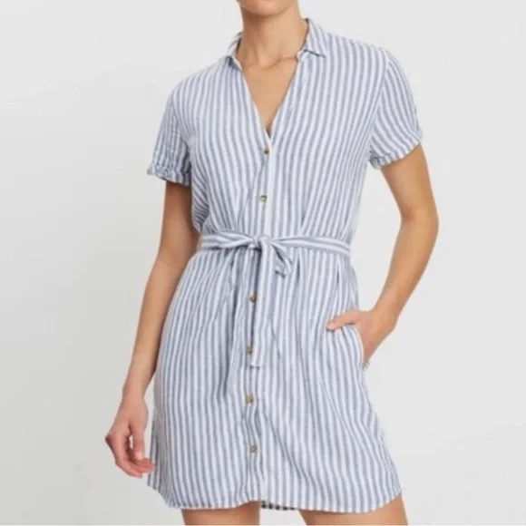 Size medium petite Abercrombie blue dress - Picture 1 of 4